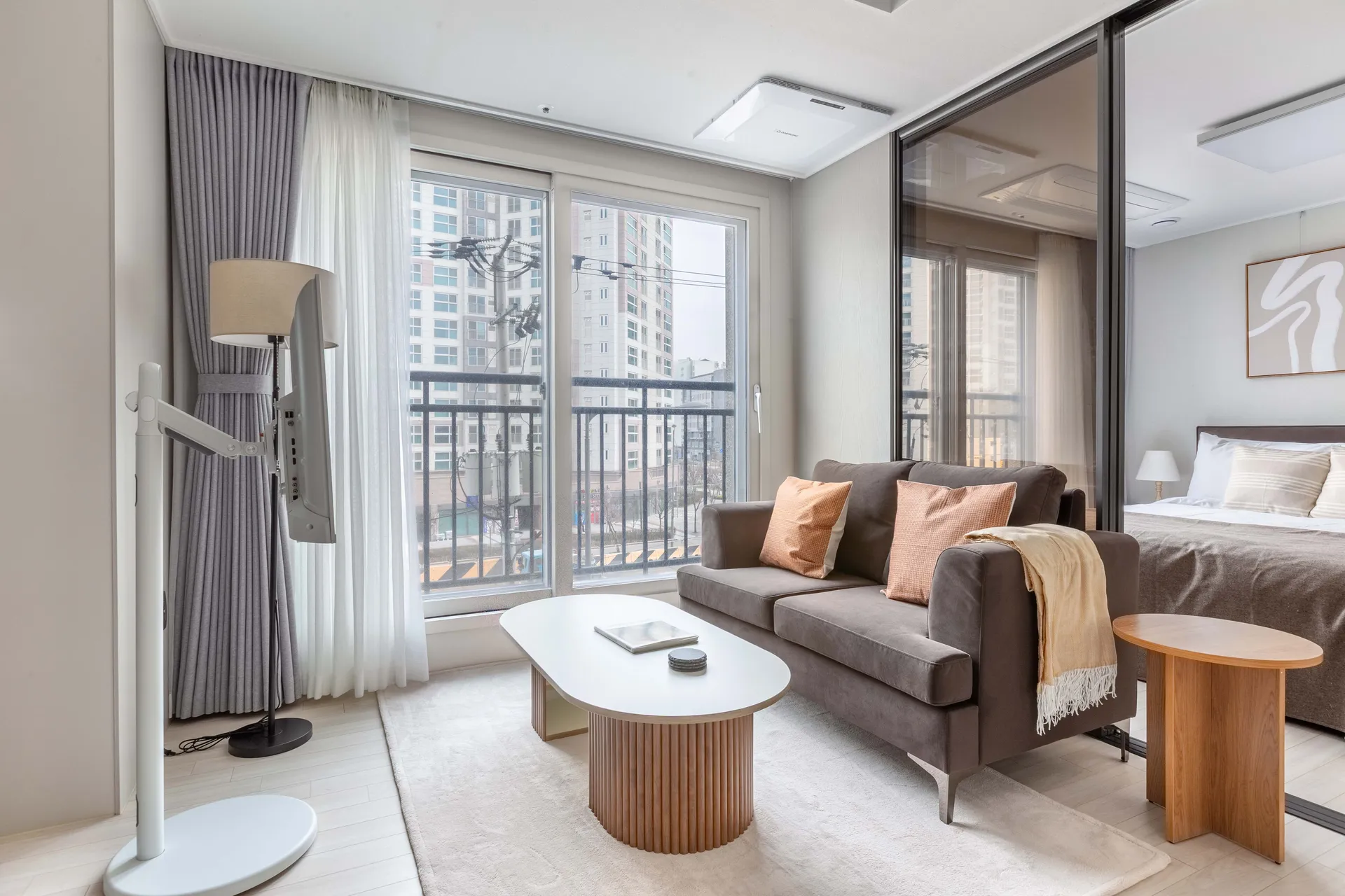 Compact One-Bedroom Home near Seoul Gimpo International Airport - 1
