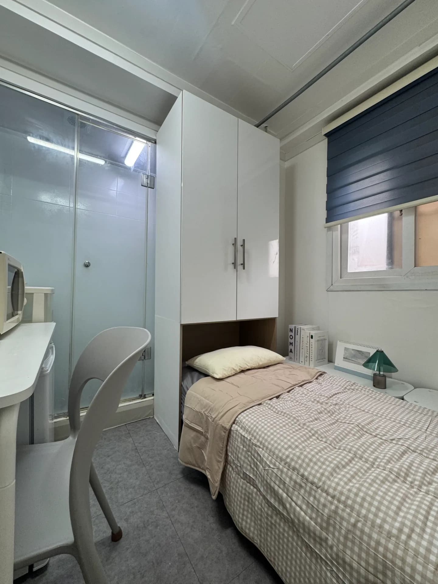 Gonggan Stay Near Myeongil station